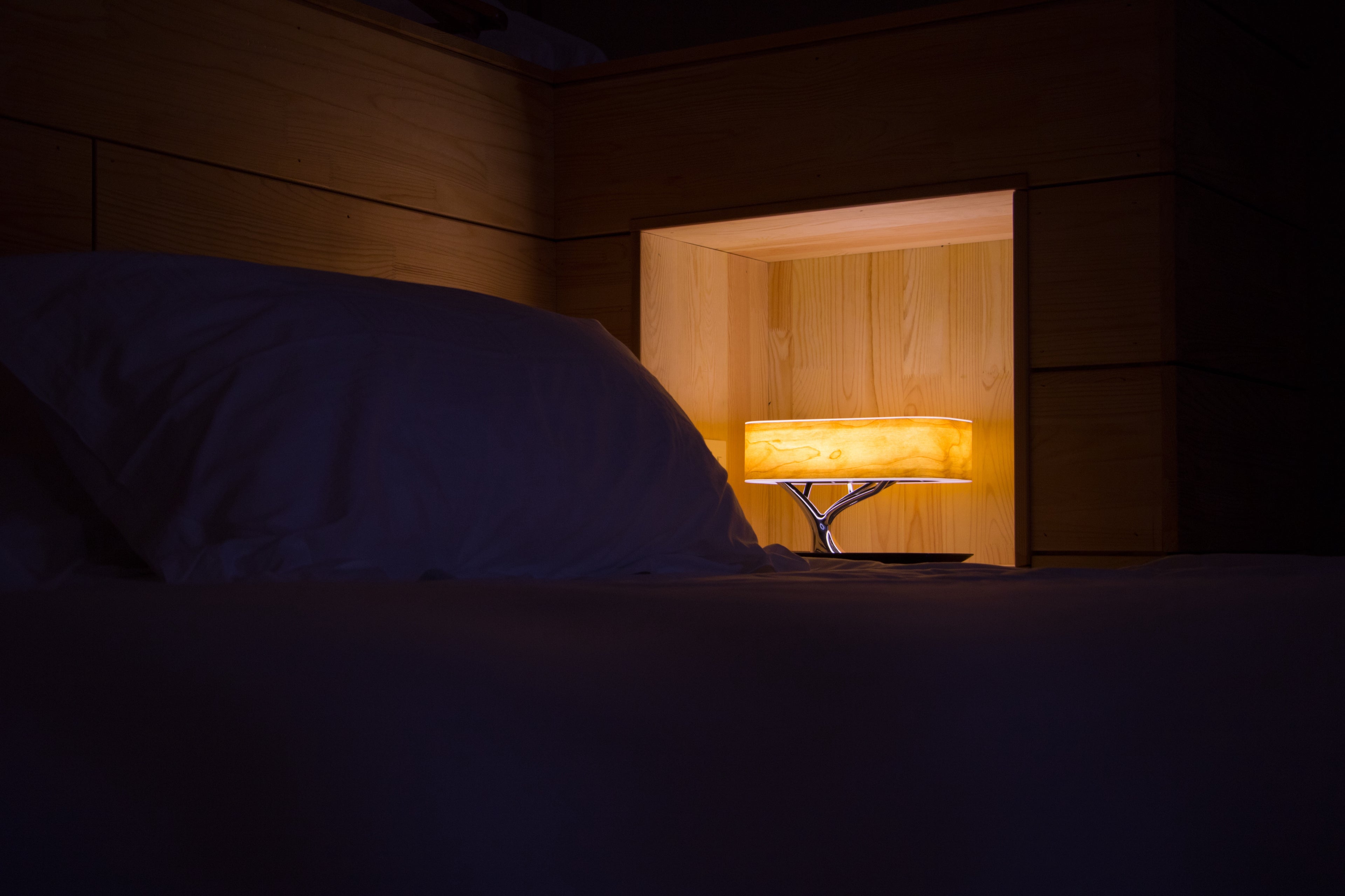 NEWERA Nachtlampe mit Ladefunktion